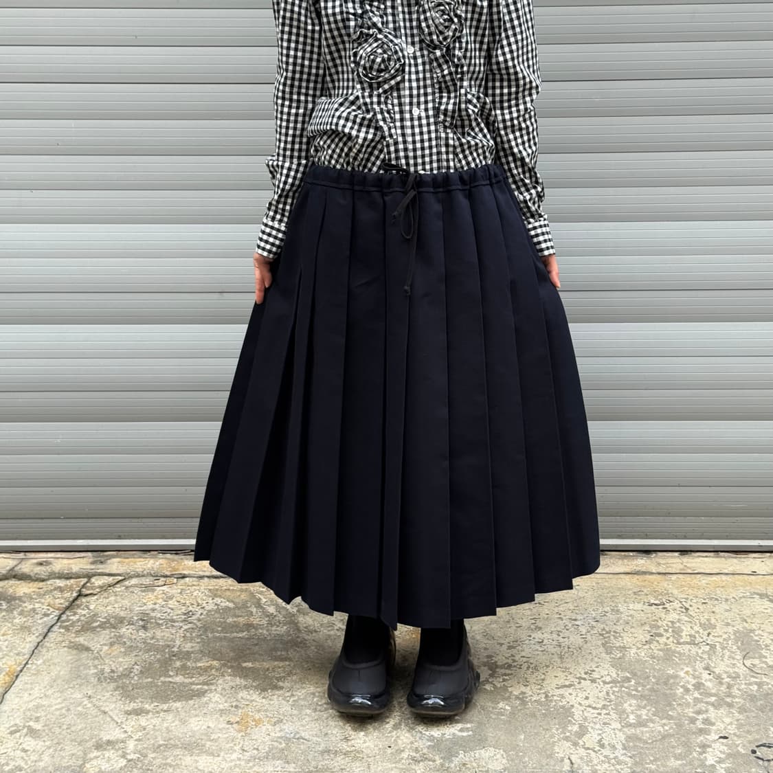 Pleats Navy Long Skirt 상품이미지8