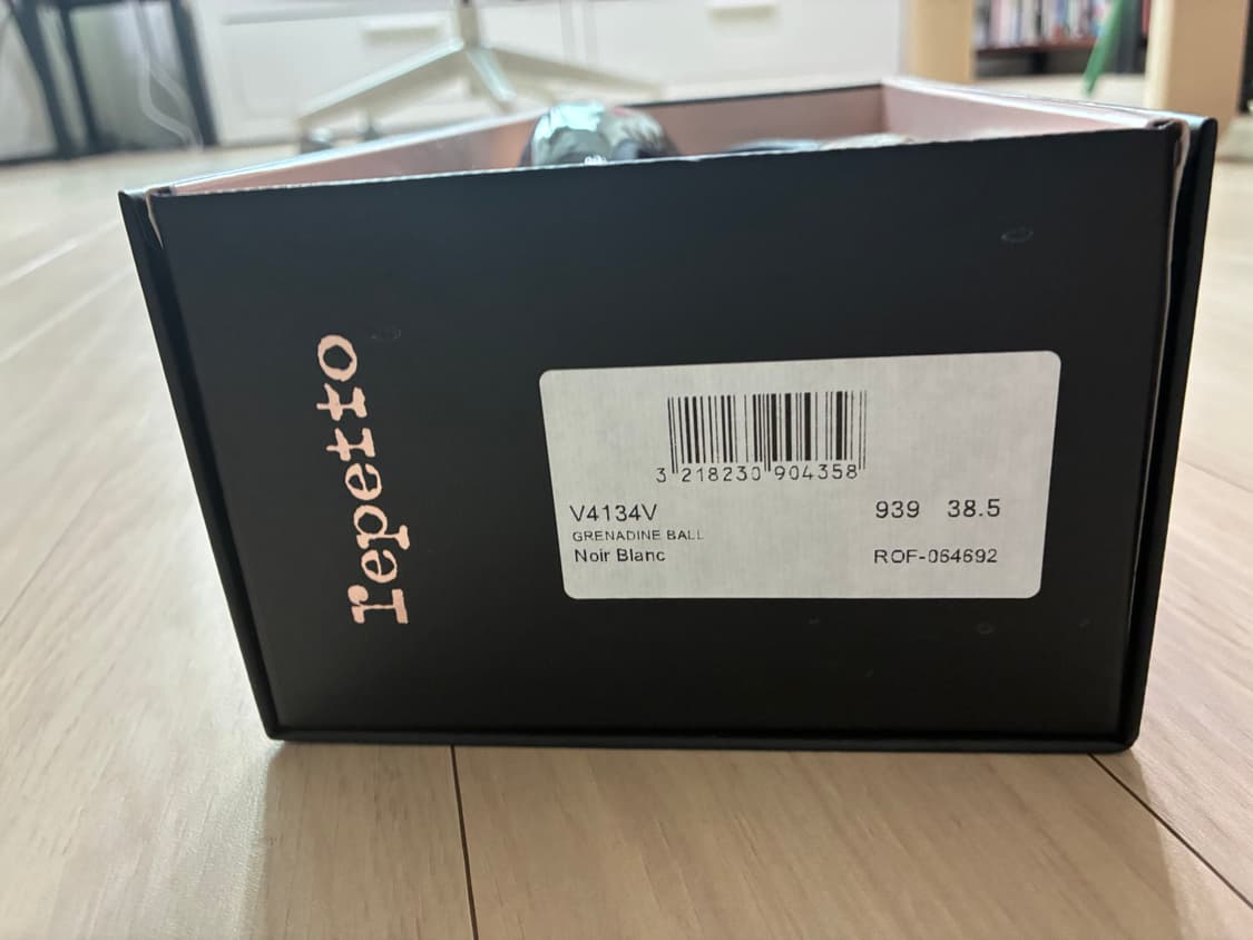 [세제품] 레페토 Grenadine r로고 에나멜 플랫 (38.5) 상품이미지6