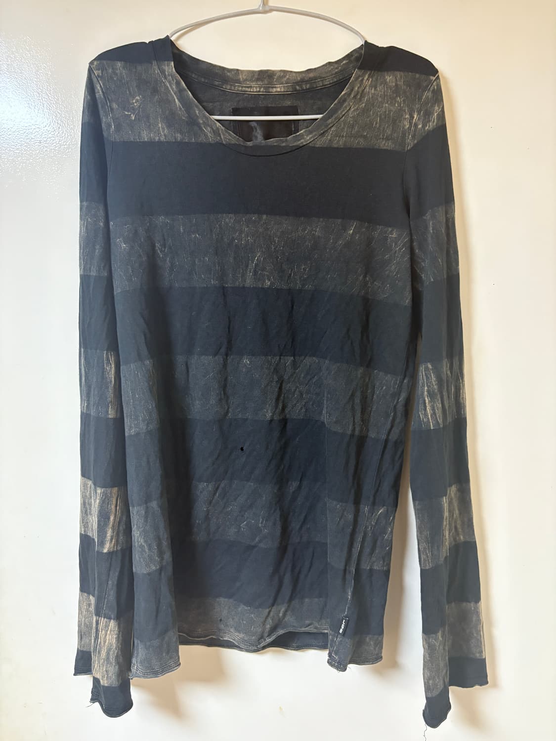 LGB 롱 슬리브 상품이미지1