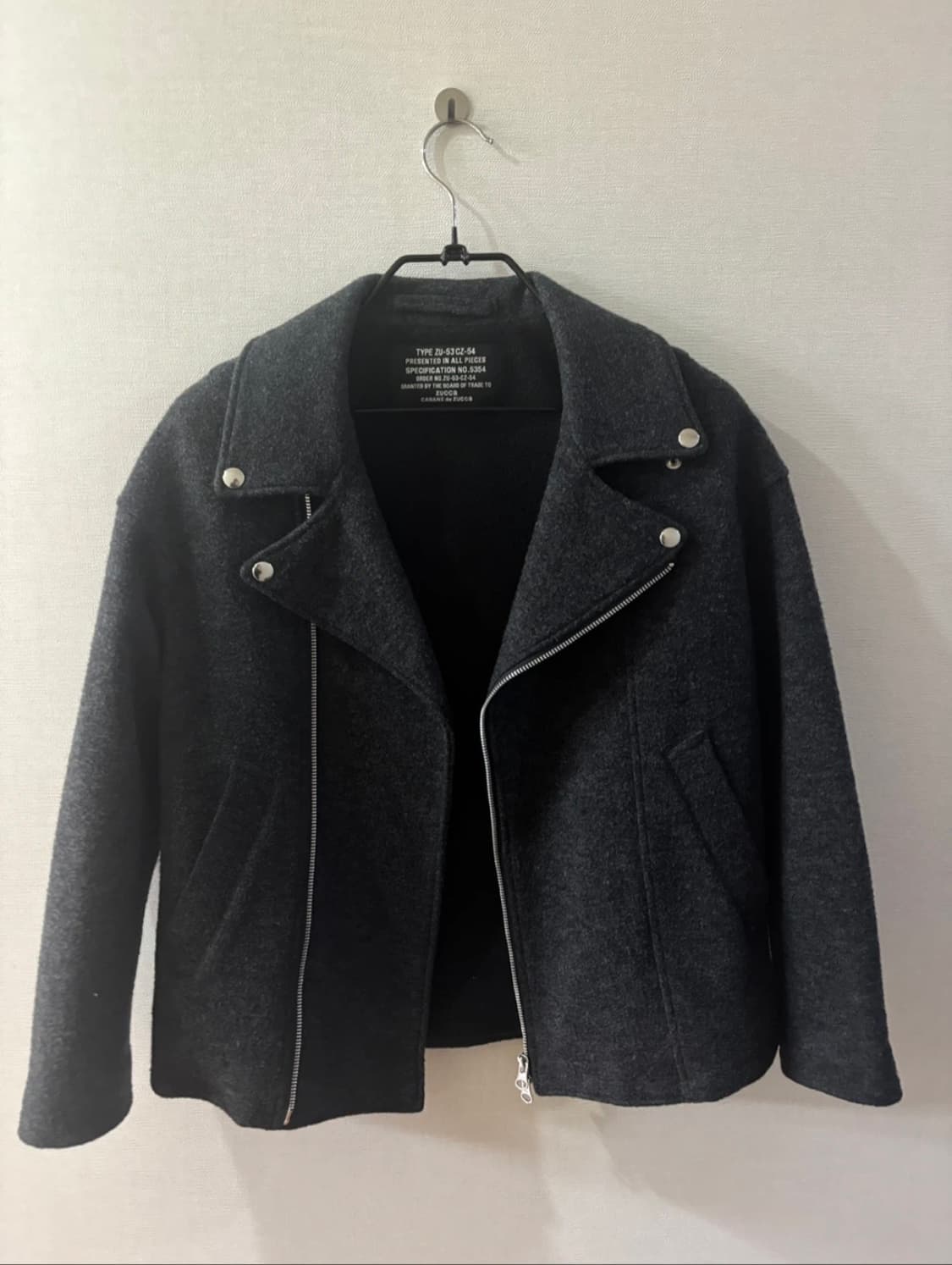 주카 차콜 라이더 자켓 상품이미지1