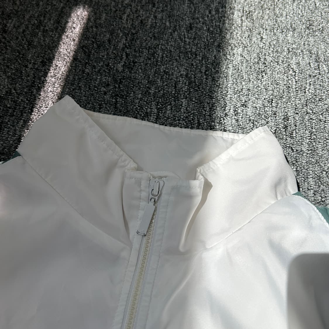 아디다스 00’s 올드스쿨 바람막이 상품이미지4