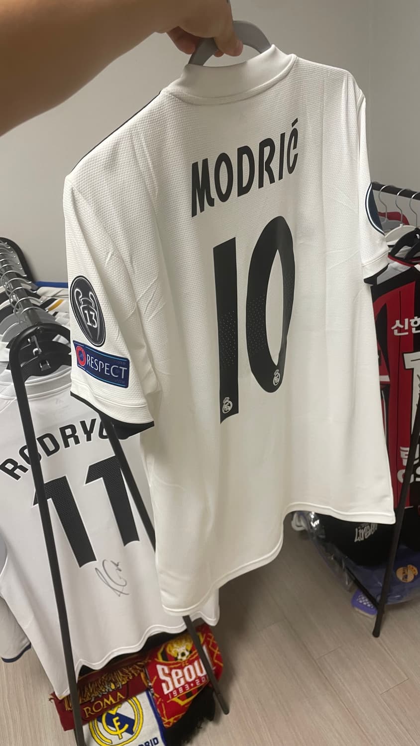 [택체 새상품] 18-19 레알마드리드 모드리치 유니폼 상품이미지5