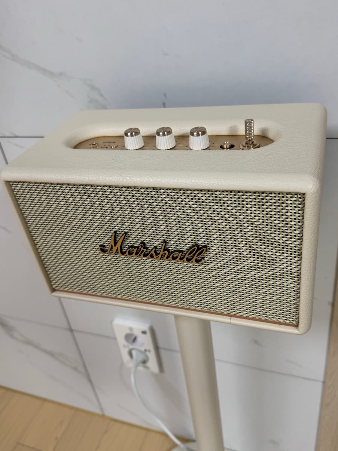 마샬 액톤3 (거치대 포함) 상품이미지2