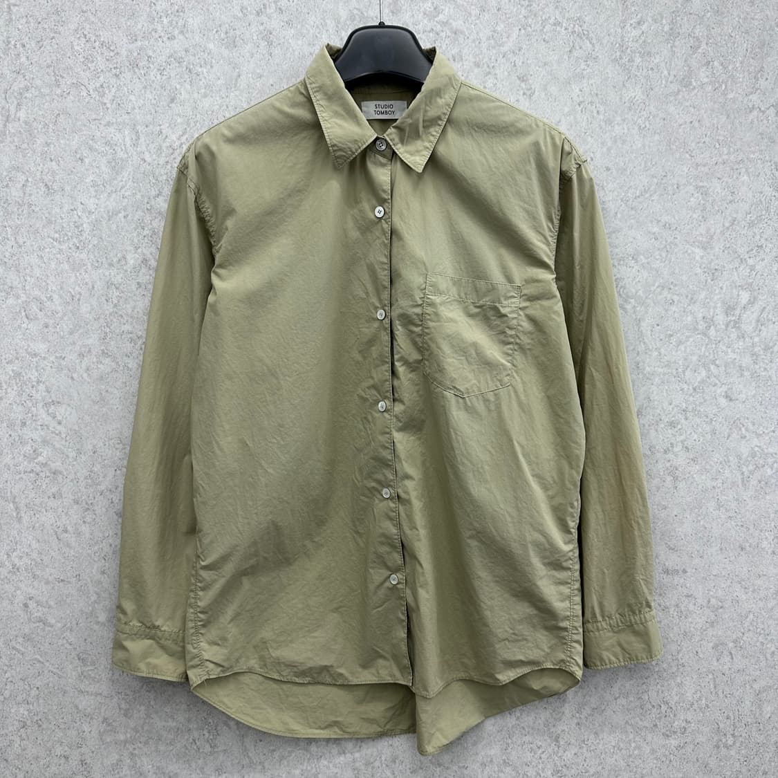 FREE 스튜디오 톰보이 여자 루즈핏 셔츠 상품이미지1