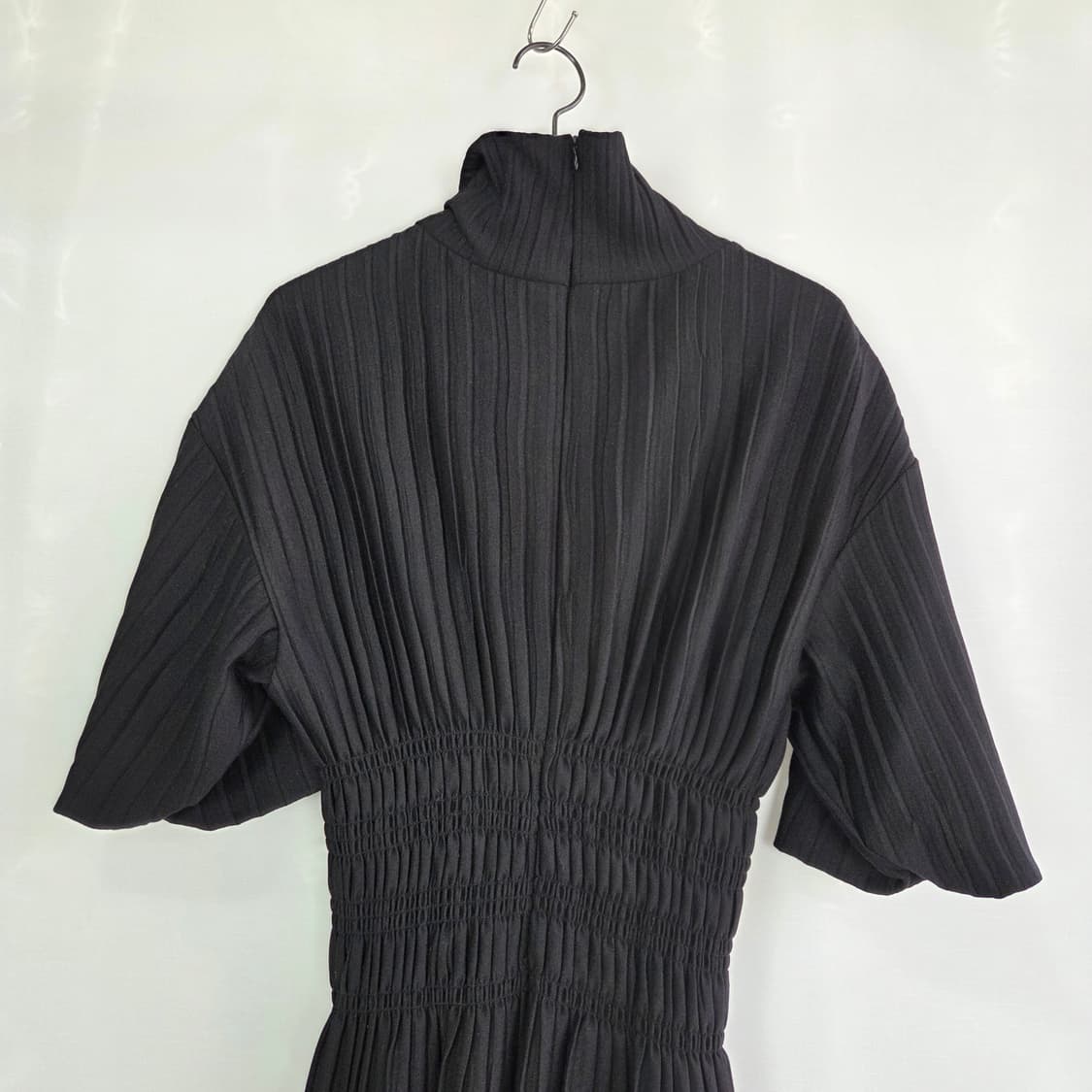 줄로그 택상품 프리사이즈 터틀 블랙 반팔 셔링 롱 원피스 상품이미지4