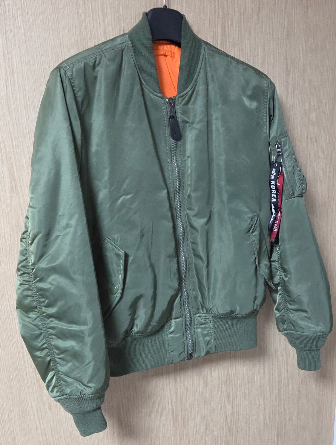 (착샷) 알파인더스트리 ma-1 세이지 마원 상품이미지2