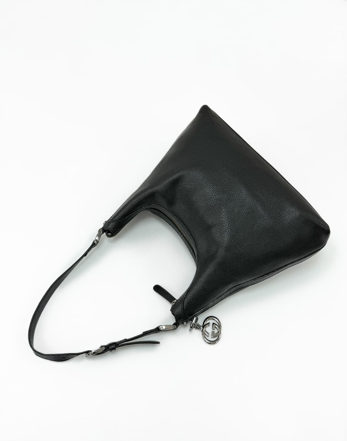 구찌 레더 참 호보백 상품이미지2