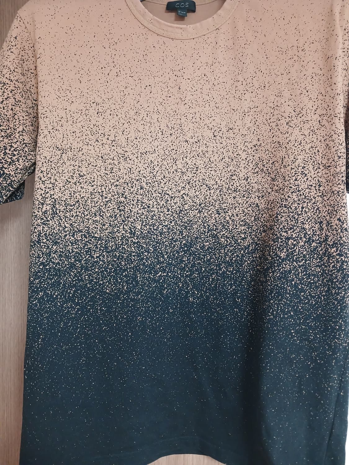 COS 그라데이션 반팔 L 상품이미지4