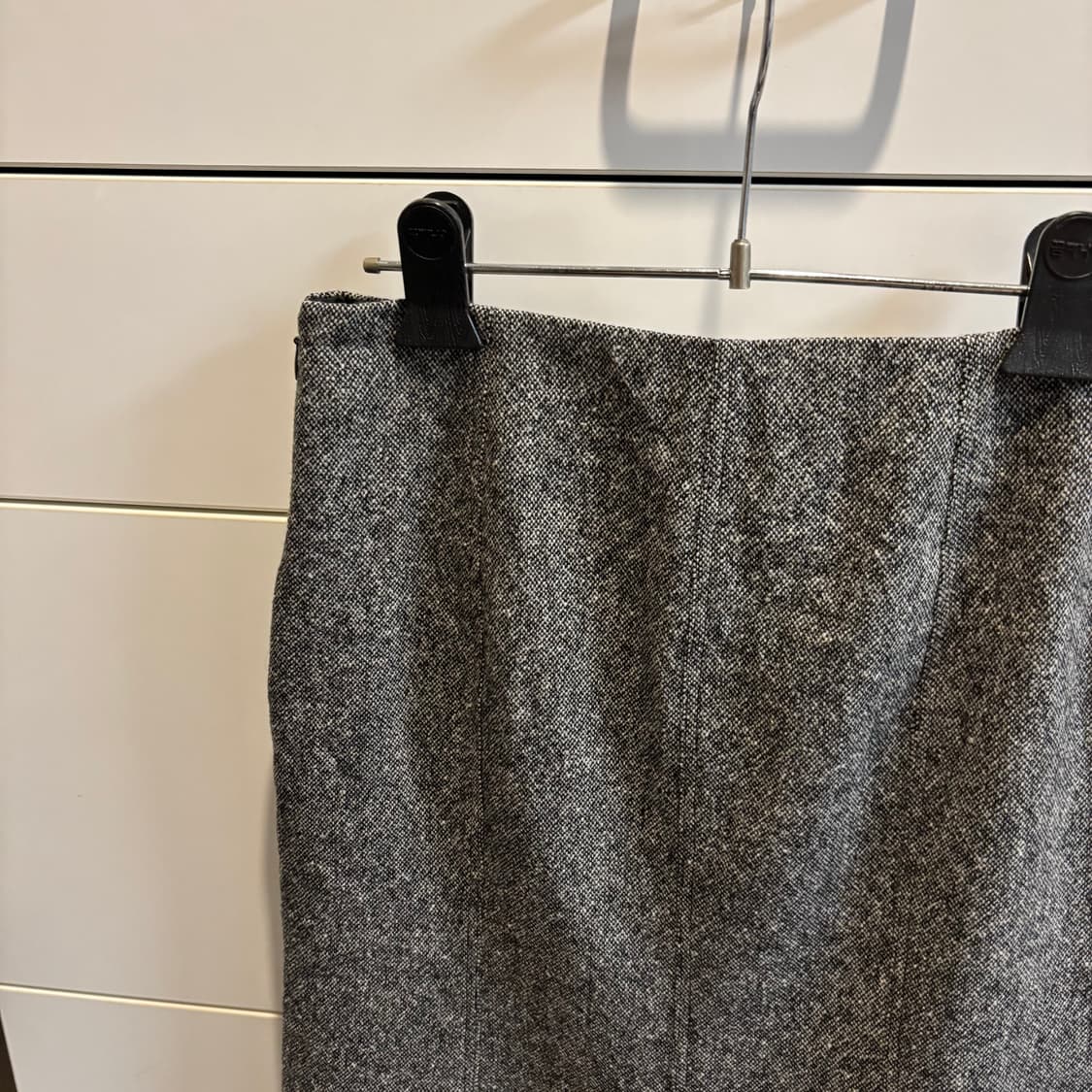 Theory 띠어리 울 보카시 미디 스커트 상품이미지2