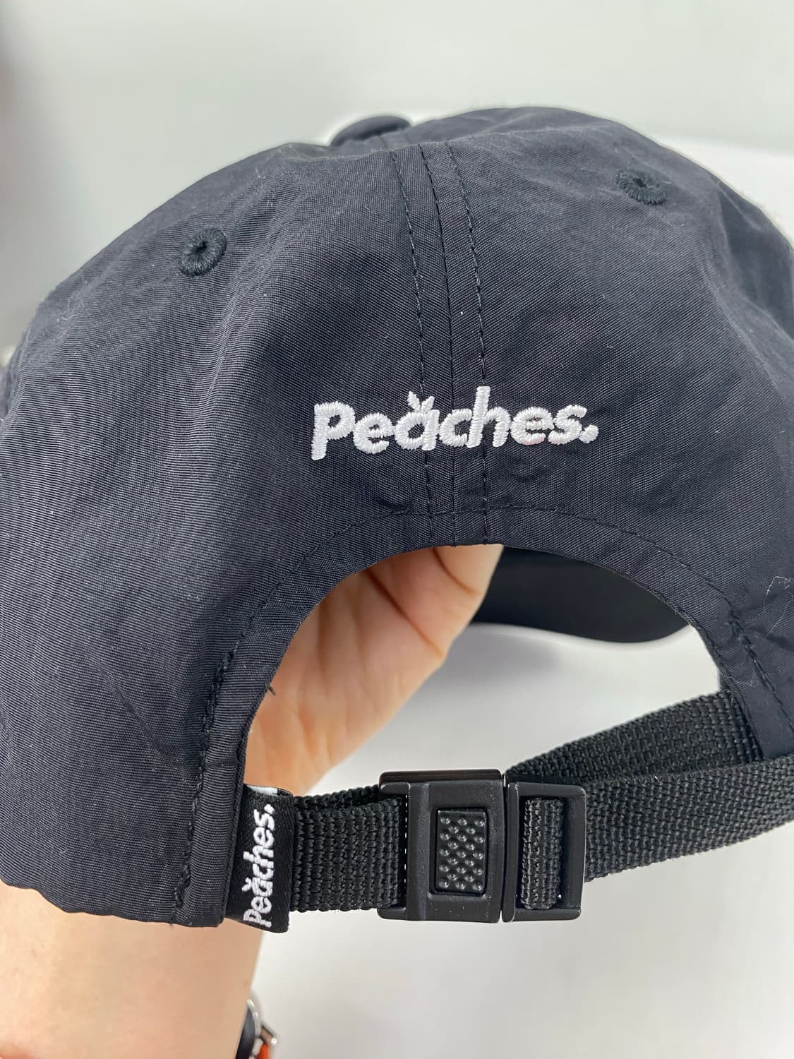 peaches 피치스 ‘전세계’ 원 유니버스 나일론 캡 모자 상품이미지8