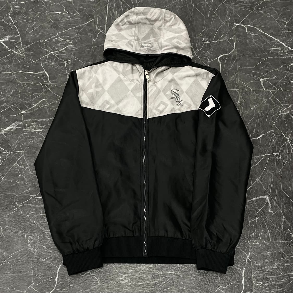 XL MLB 화이트삭스 비대칭 배색 후드 바람막이 상품이미지3