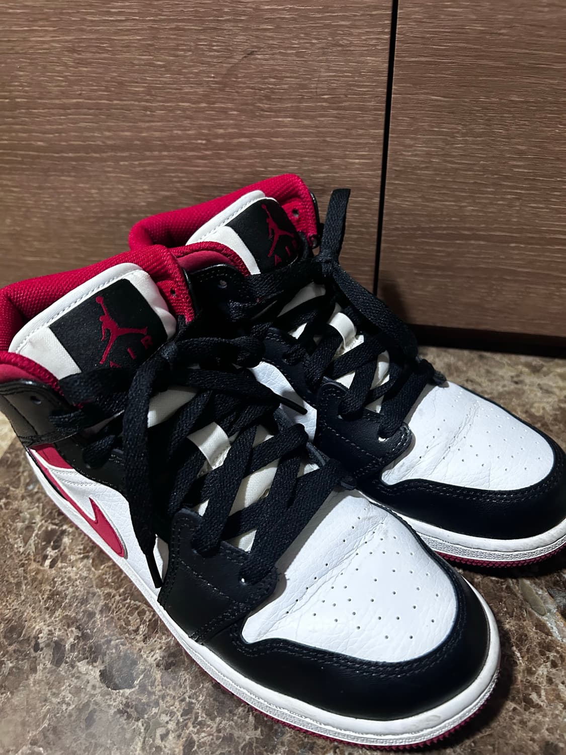 나이키 조던 미드 짐레드 블랙 235mm 상품이미지1