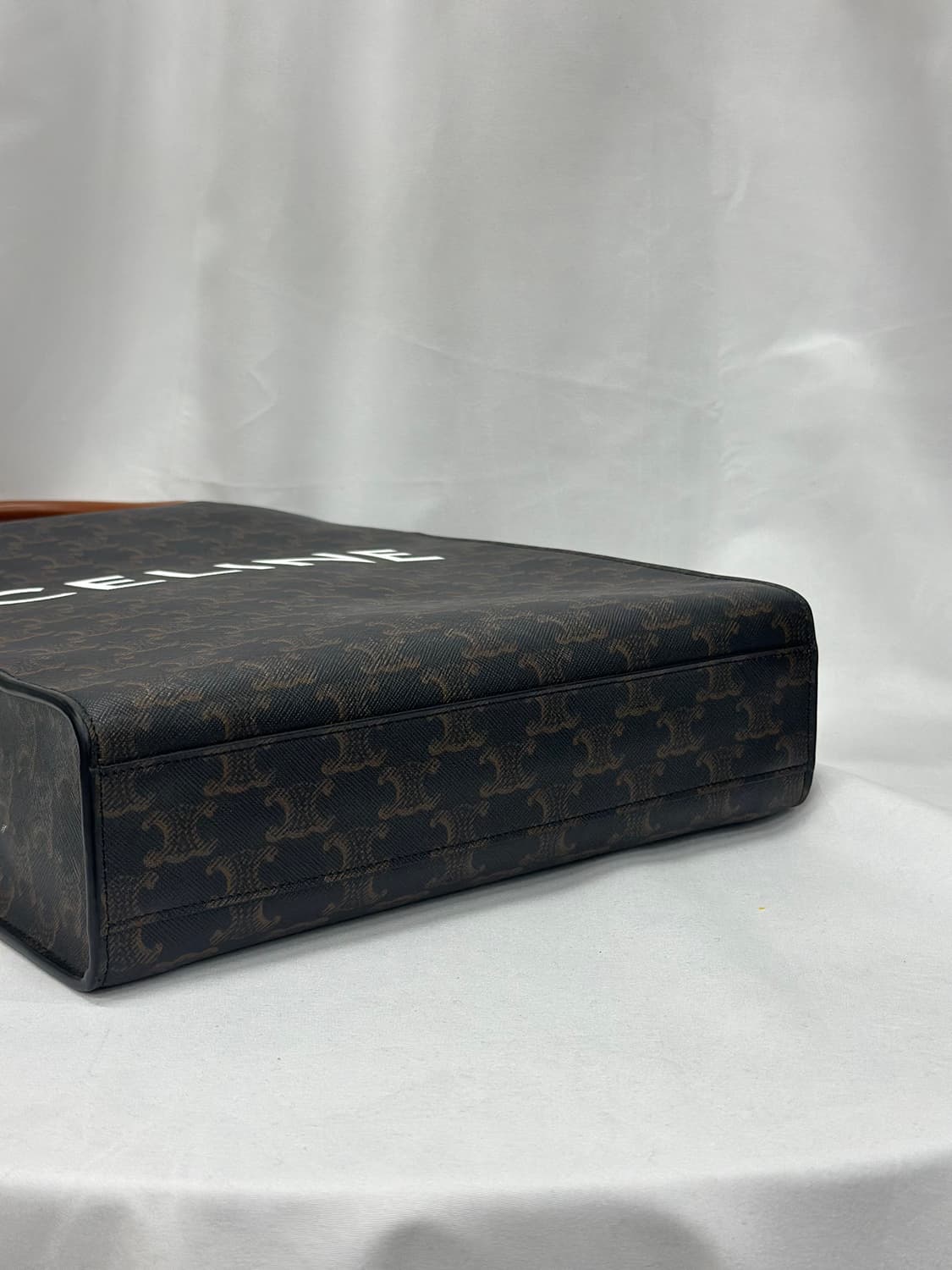 셀린느 트리옹프 카바스백 스몰 상품이미지8