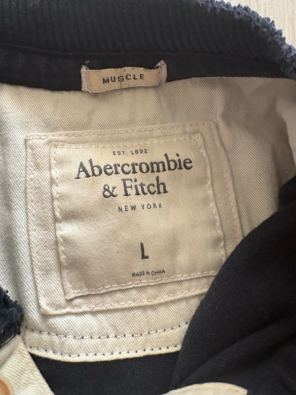 아베크롬비 헨리넥 네이비 L 상품이미지2