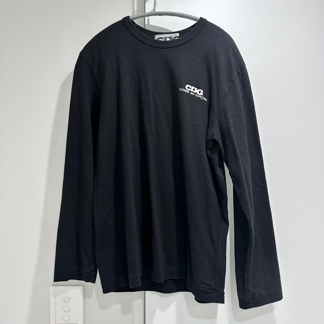 CDG 꼼데가르송 스몰 로고 롱슬리브 블랙 상품이미지2