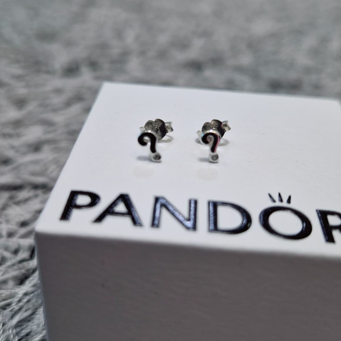 판도라 한정판 물음표 귀걸이 상품이미지2