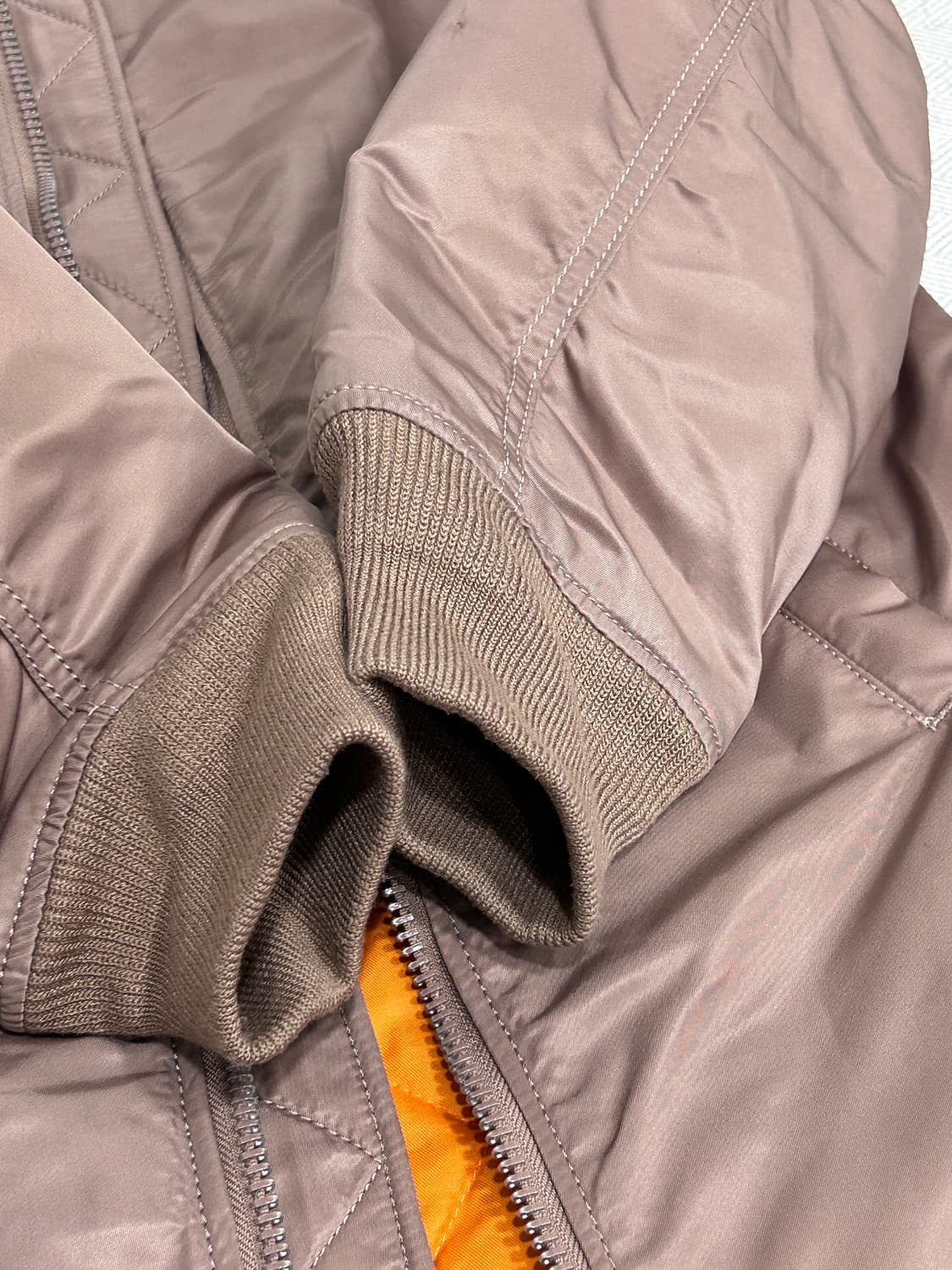 알파인더스트리 ma-1 롱 항공점퍼 봄버 S 상품이미지8