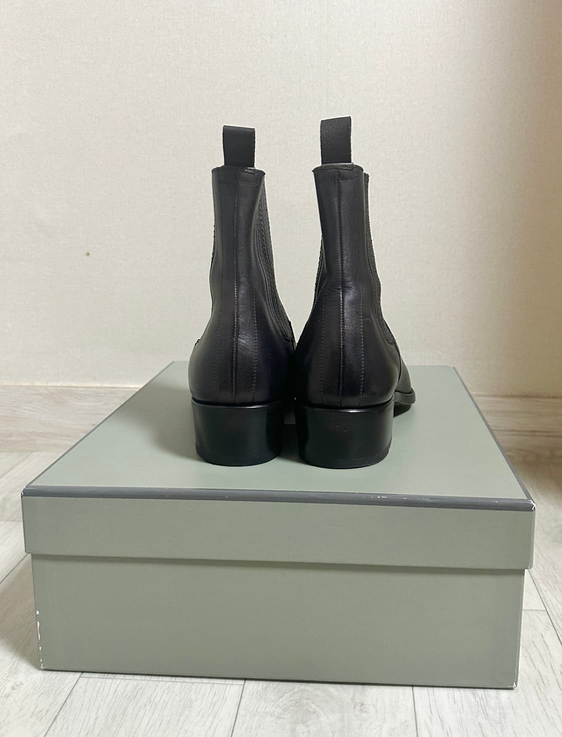 톰포드 첼시 부츠 상품이미지4