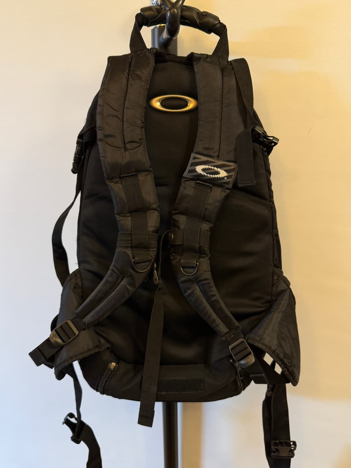 오클리 00‘s 테크니컬 백팩 상품이미지3