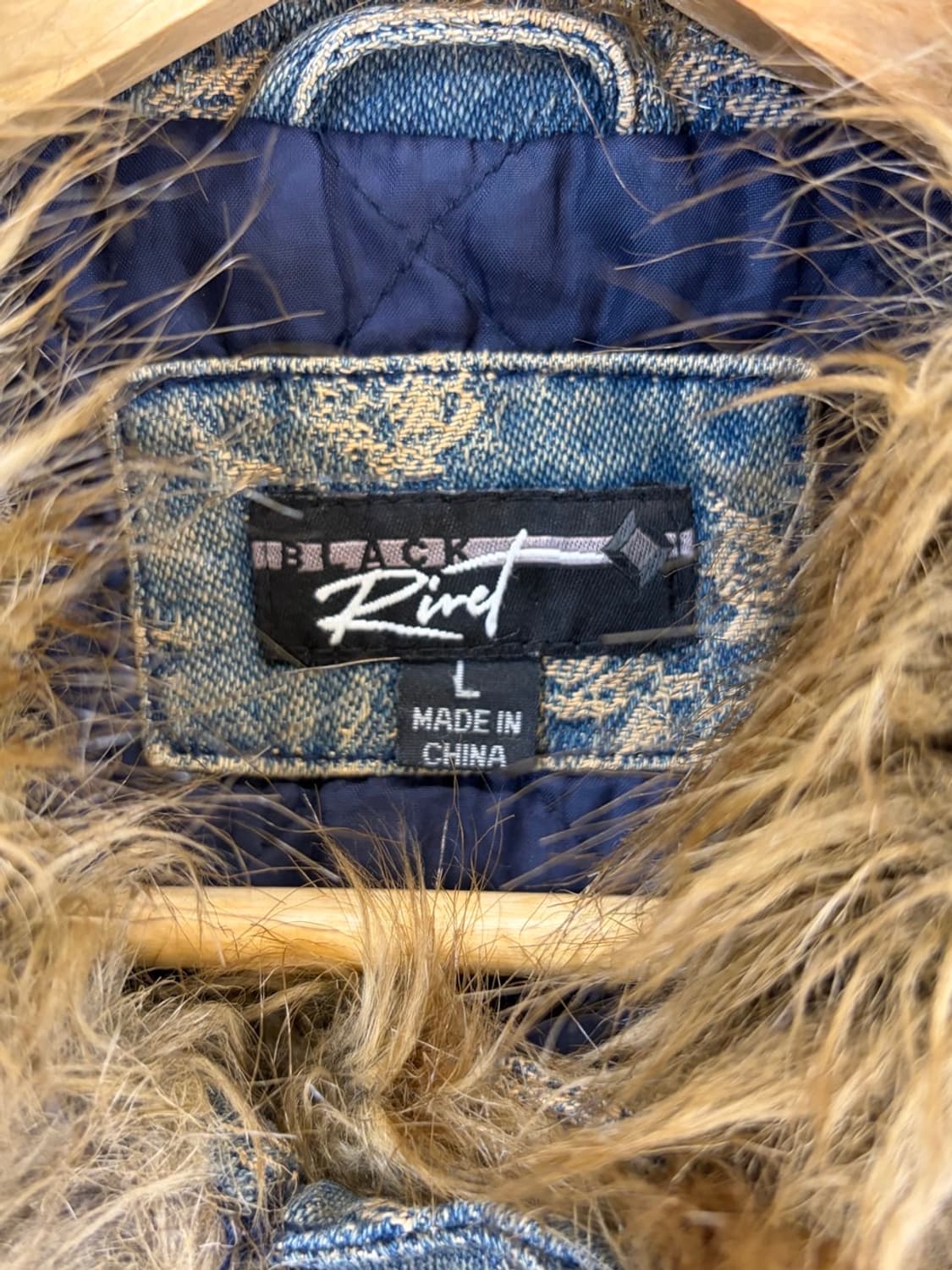 (L) 블랫리벳 빈티지 디테일 퍼 데님 자켓 7.5  상품이미지6