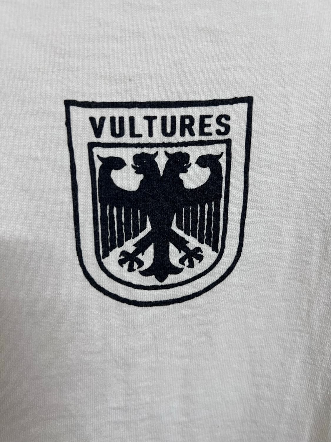 Yeezy vultuers 머천 롱슬리브 상품이미지3