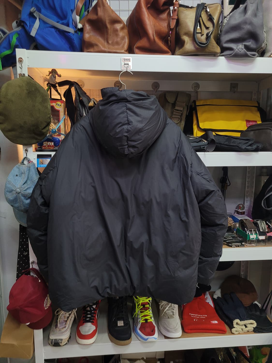 빈폴 블랙 오리털 후드 패딩 점퍼 상품이미지2