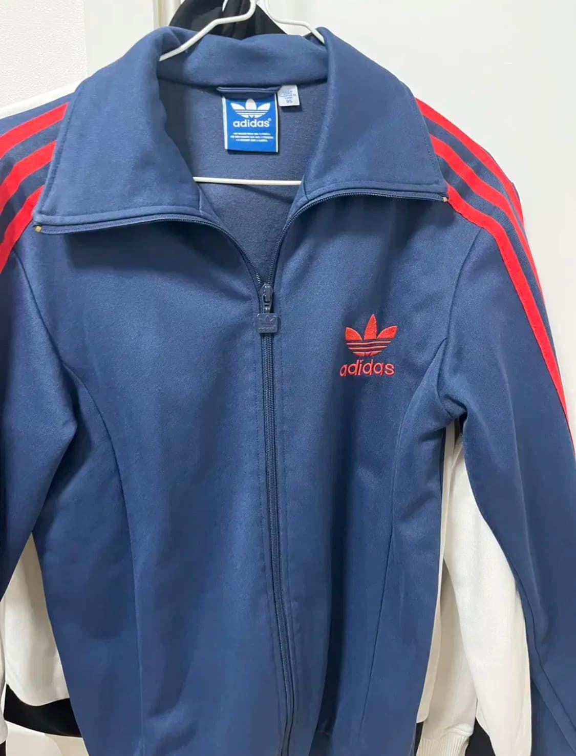 아디다스 남빨 져지 급처 상품이미지1