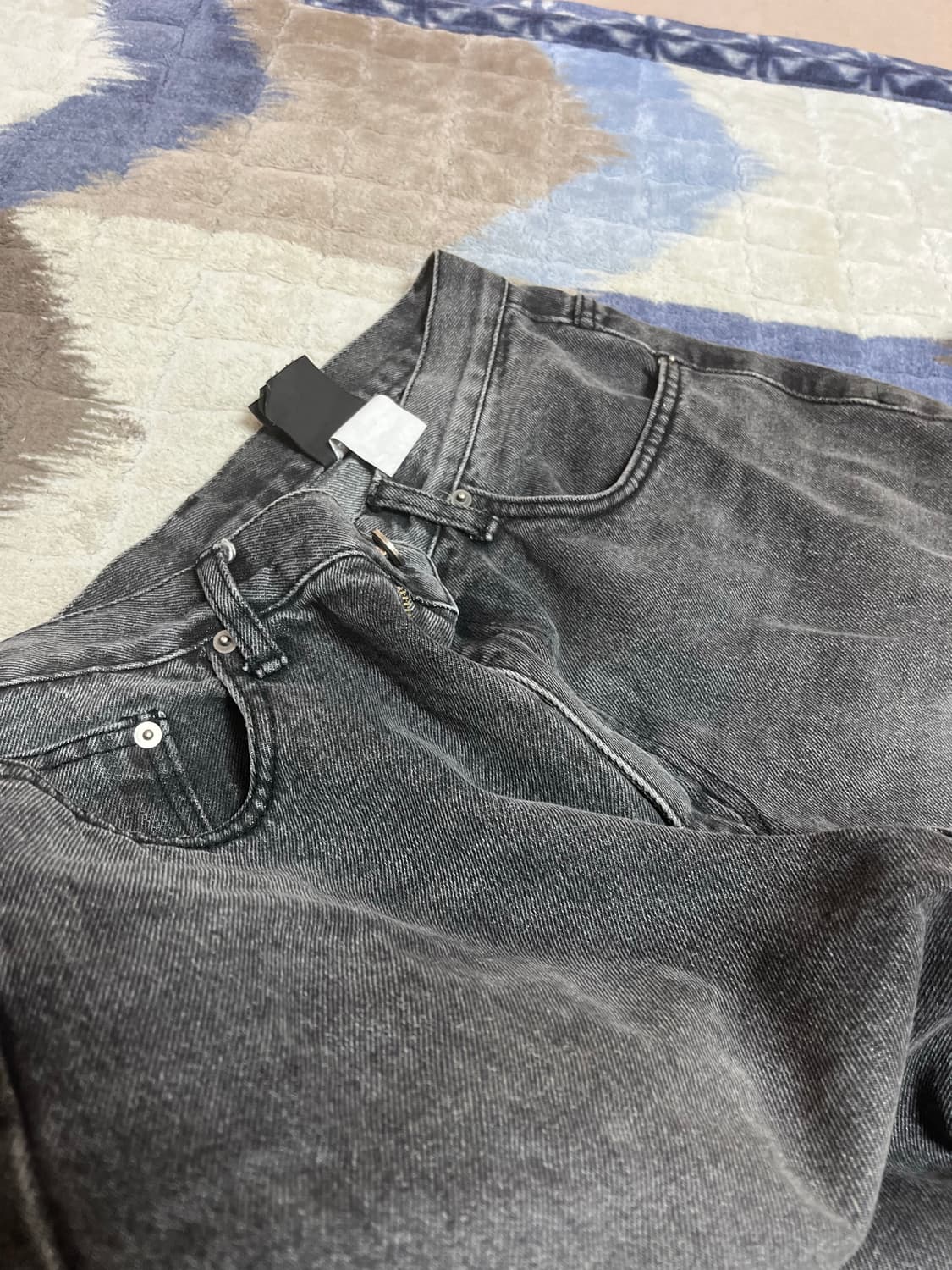 [32.5] DNSR 디엔에스알 시그니처 와이드 데님 팬츠 워시드 그레이 상품이미지1