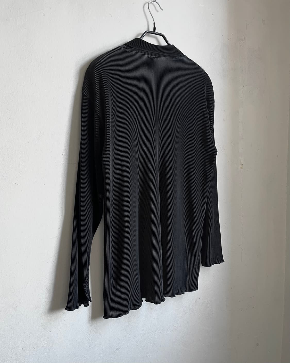 JPN Vintage Black Pleats PK Long-Sleeve 상품이미지7