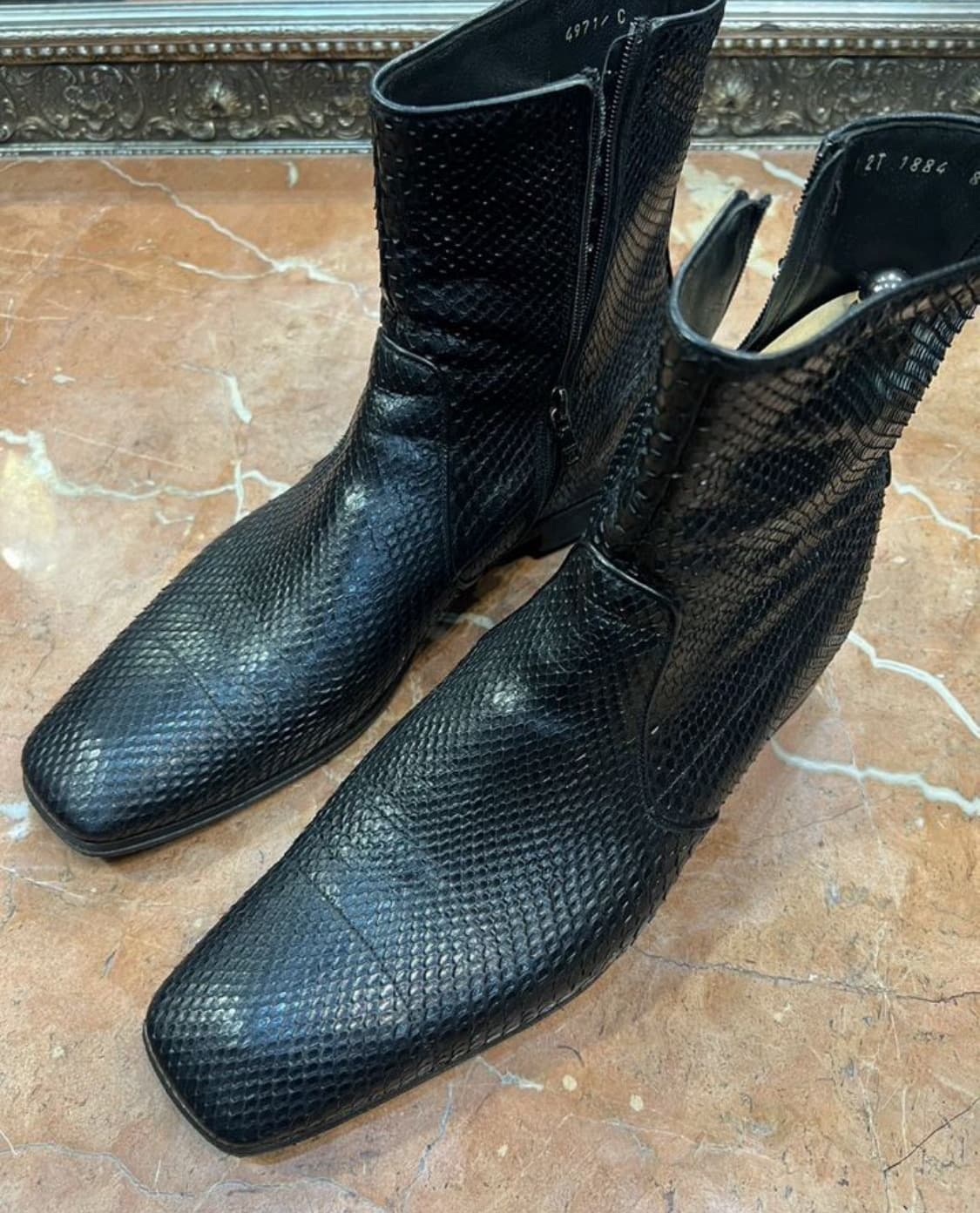 PRADA 프라다 사이드 집업 부츠(파이톤 스킨-뱀피)8 사이즈-해외발송 상품이미지2
