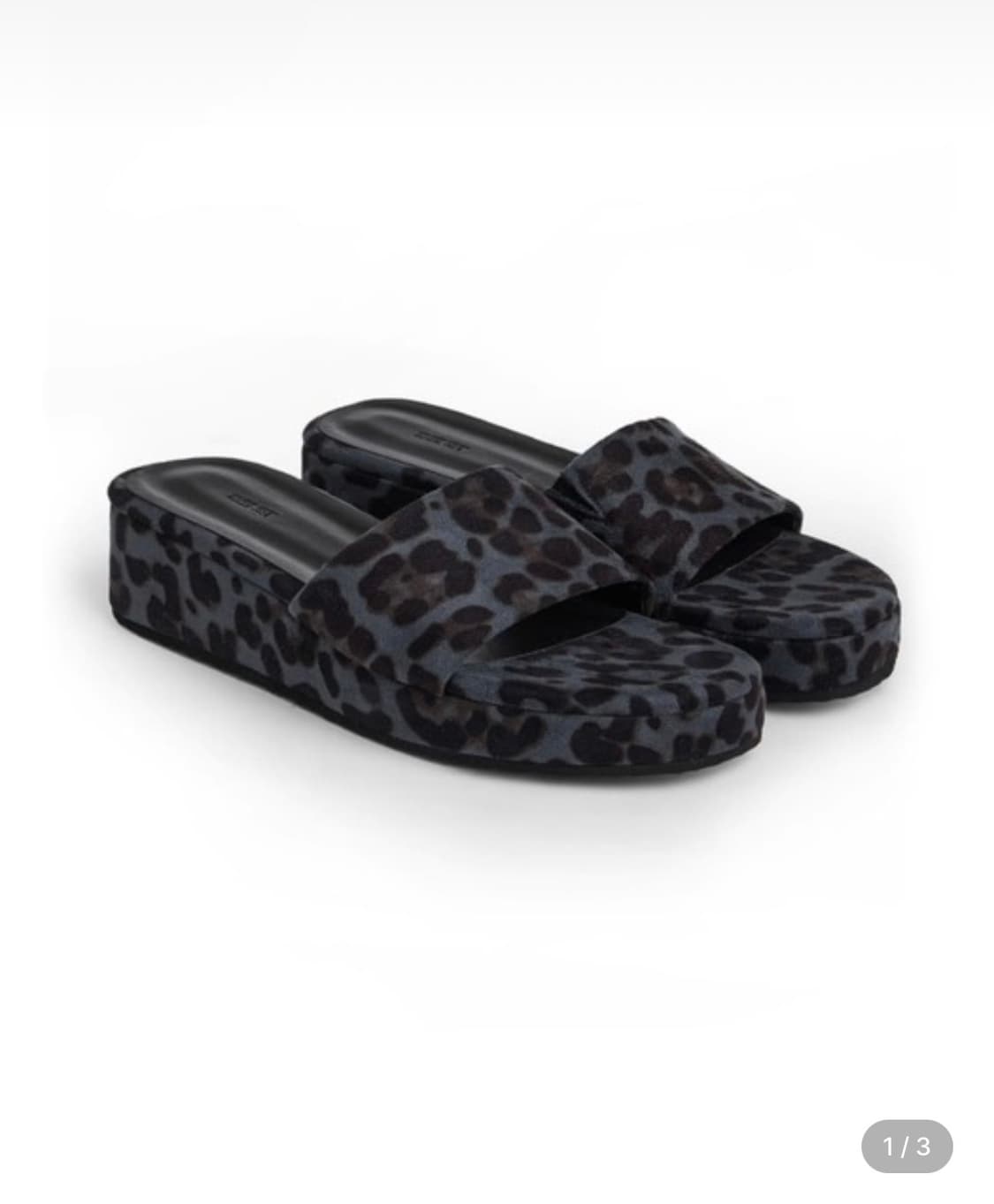 다이닛 DEINET SLIPPER IN NAVY LEOPARD 상품이미지1