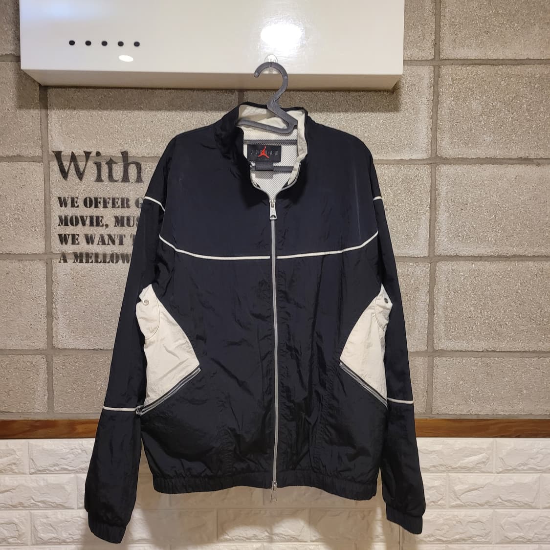 나이키 조던 에센셜 바람막이 100 상품이미지1