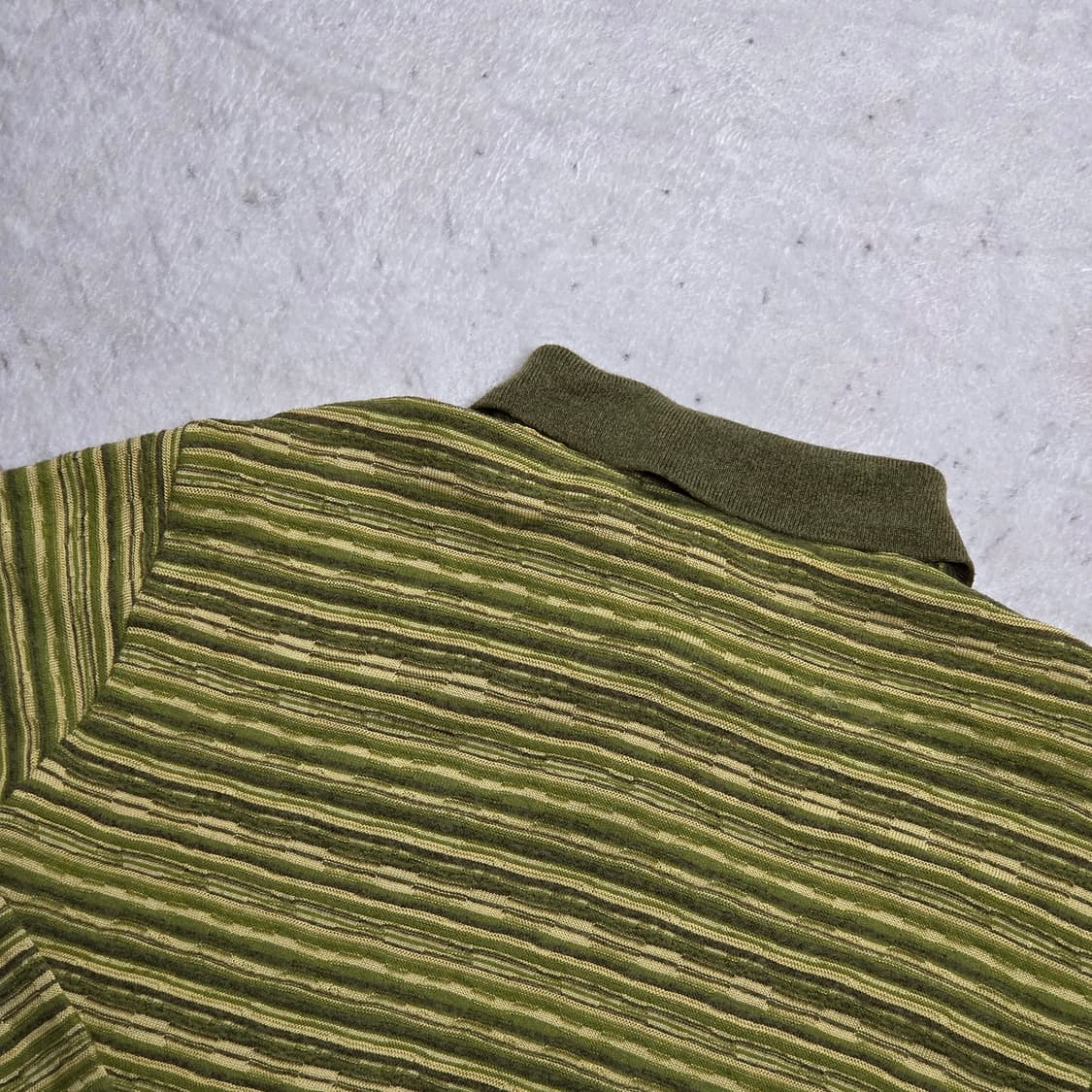 카키 그린 넥카라 케이블 니트 상품이미지5