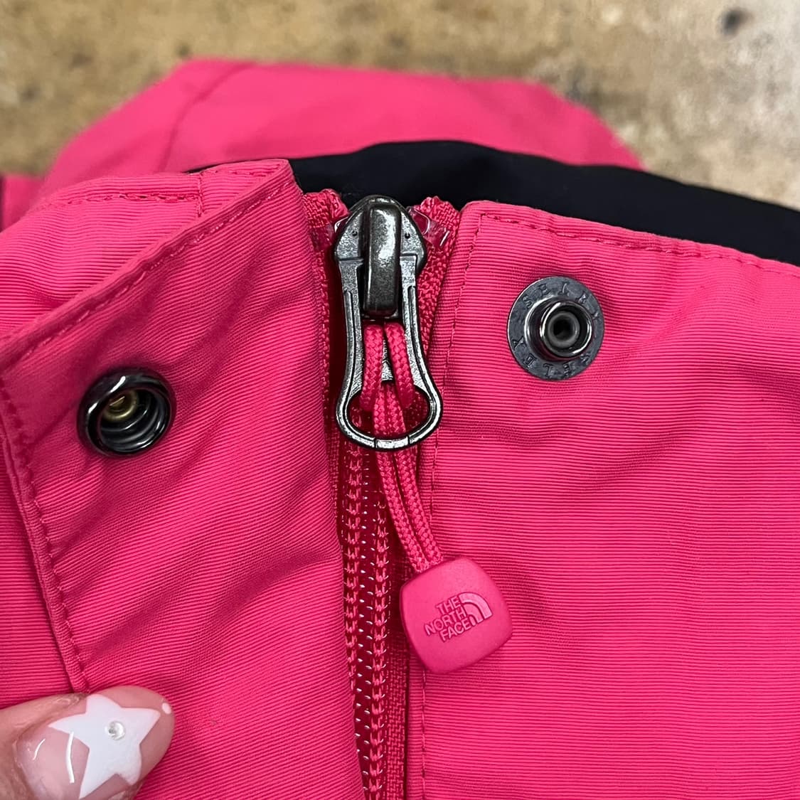 [정품/95] 노스페이스 핫핑크 바람막이 자켓 점퍼 b17 상품이미지7