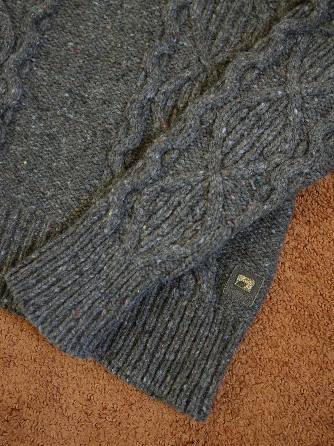 스카치앤소다 케이블 차콜 후드 니트 상품이미지3