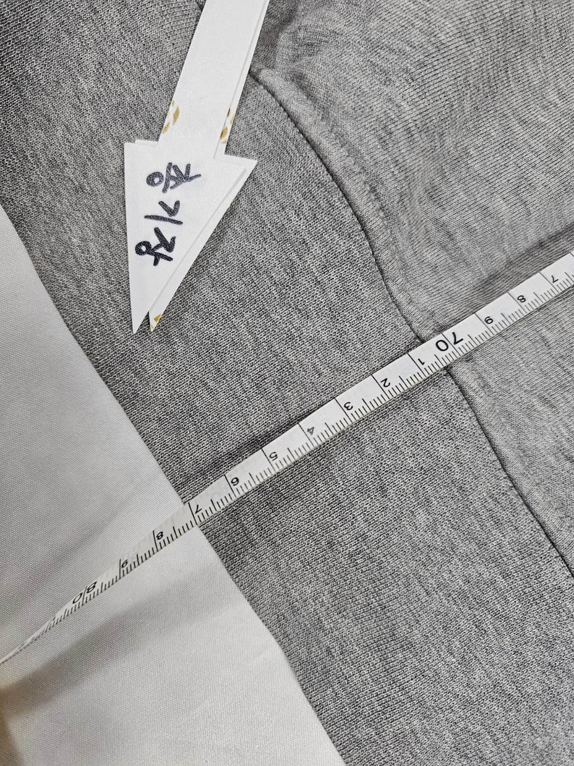 스톤아일랜드맨투맨 상품이미지4