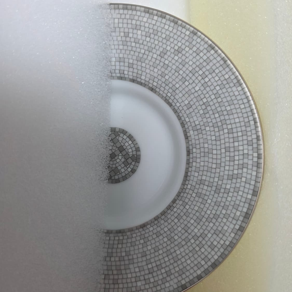 에르메스 모자이크 오 플래티넘 24 컵&소서 2개 세트 상품이미지5