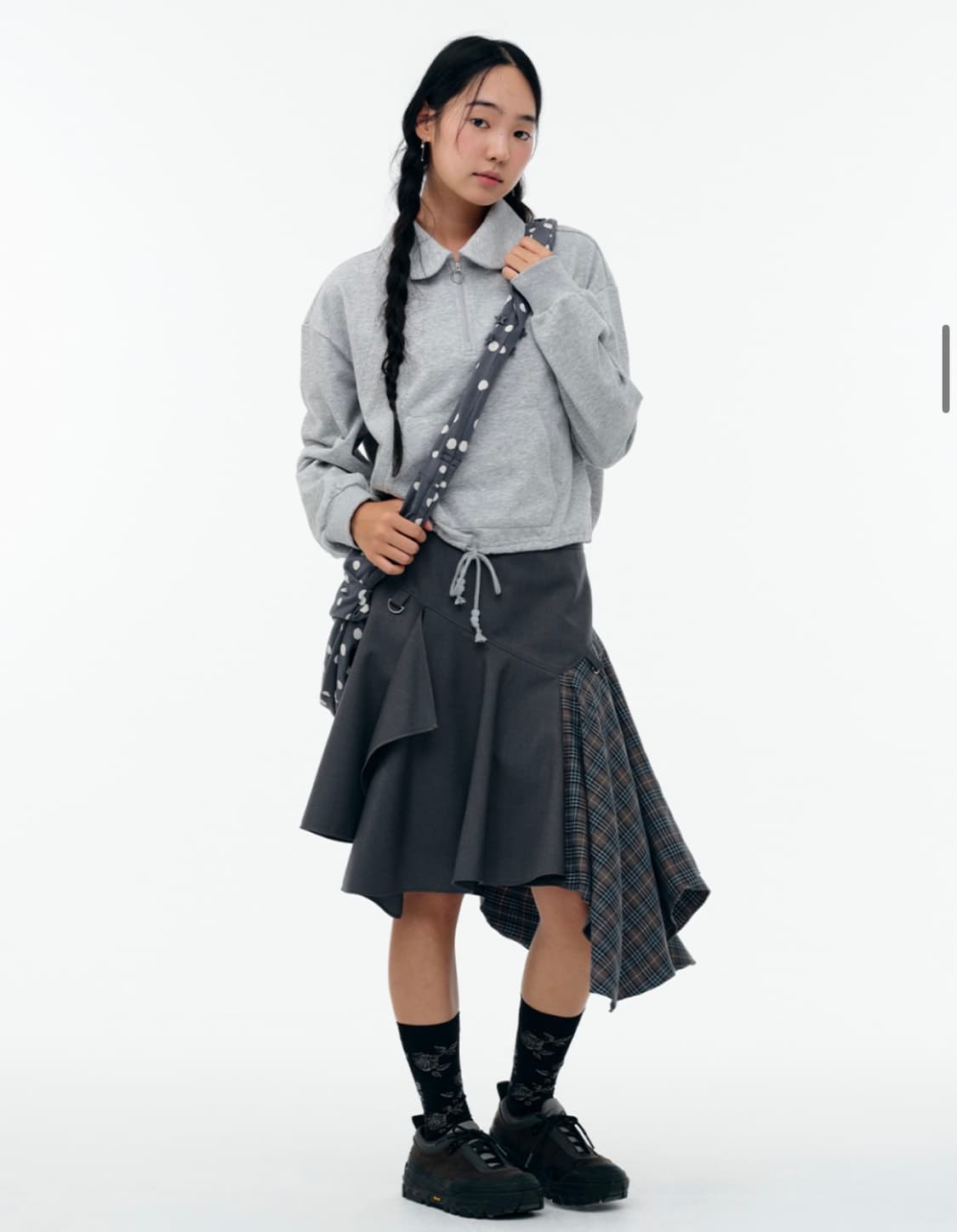 뚜오미오 LAYERED ASYMMETRIC SKIRT [CHARCOAL 상품이미지3