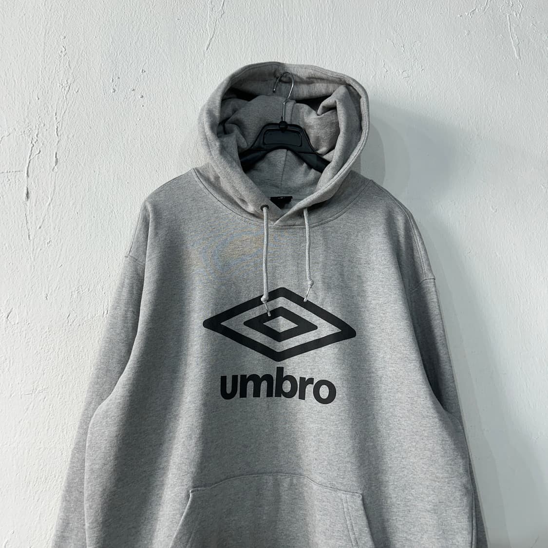 엄브로 빅로고 후드티 L 상품이미지2