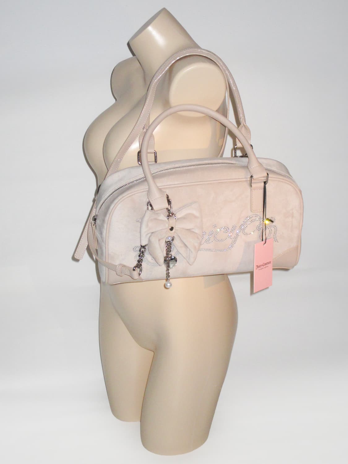 쥬시 꾸뛰르 베이지 벨로아 스쿨 토트백 + 리본 챰 상품이미지2