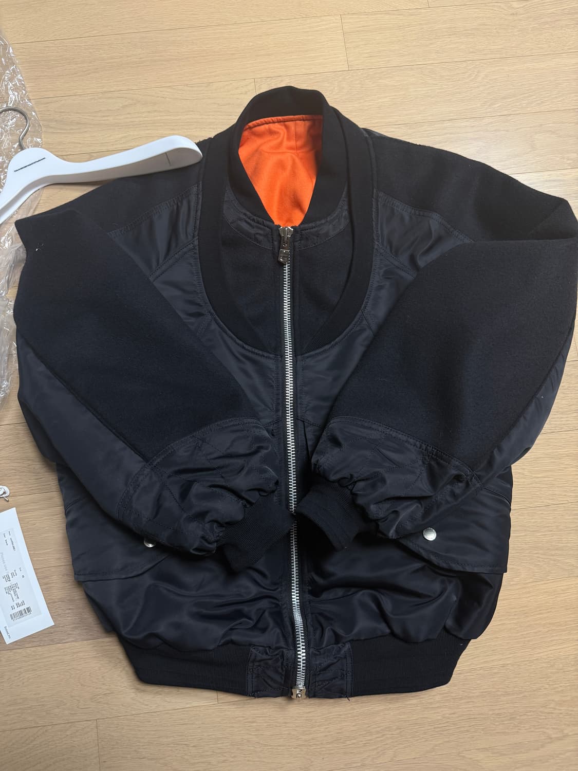 [48] 솔로이스트 이중봄버 검검 에크루 상품이미지2