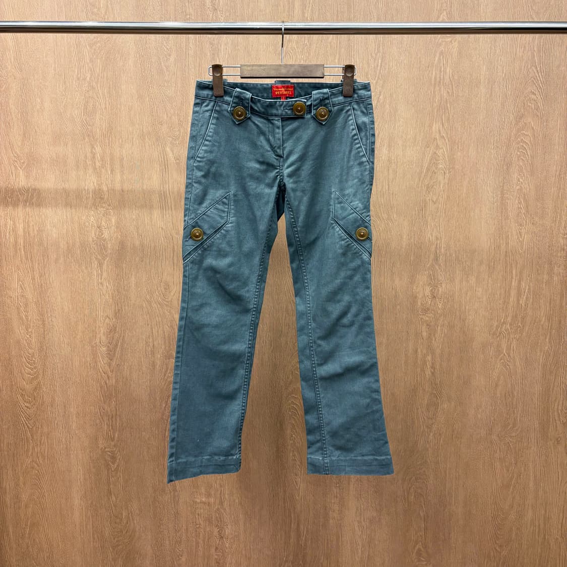 비비안 웨스트우드 레드 라벨 코튼 팬츠 밀리터리 버튼 스트랩 디테일 그린 상품이미지2