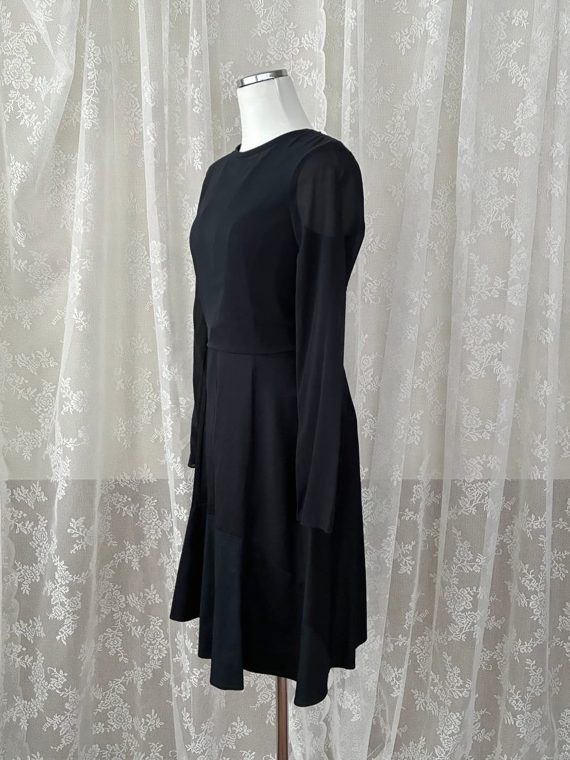 36) 새상품 코스 COS 시스루 플레어 원피스 네이비 상품이미지2