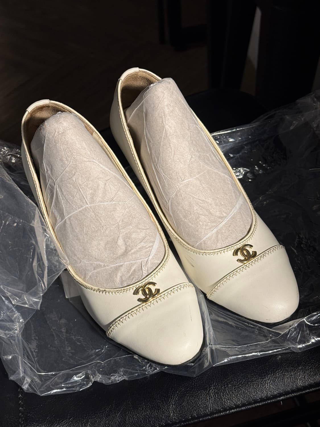 샤넬 펌프스 힐 구두 37.5 베이지 화이트 상품이미지1