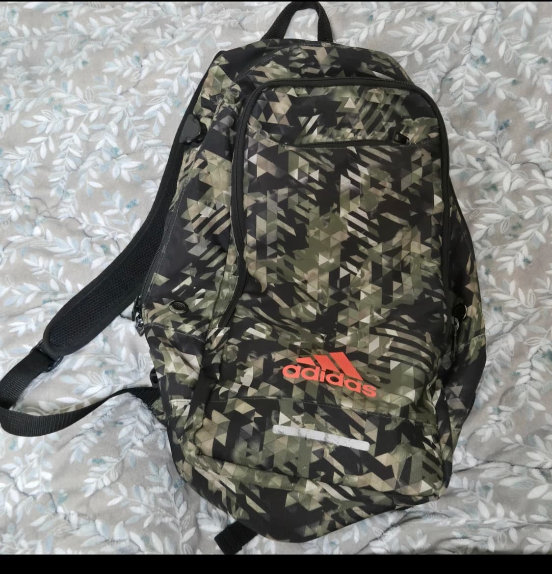 아디다스 백팩 상품이미지1