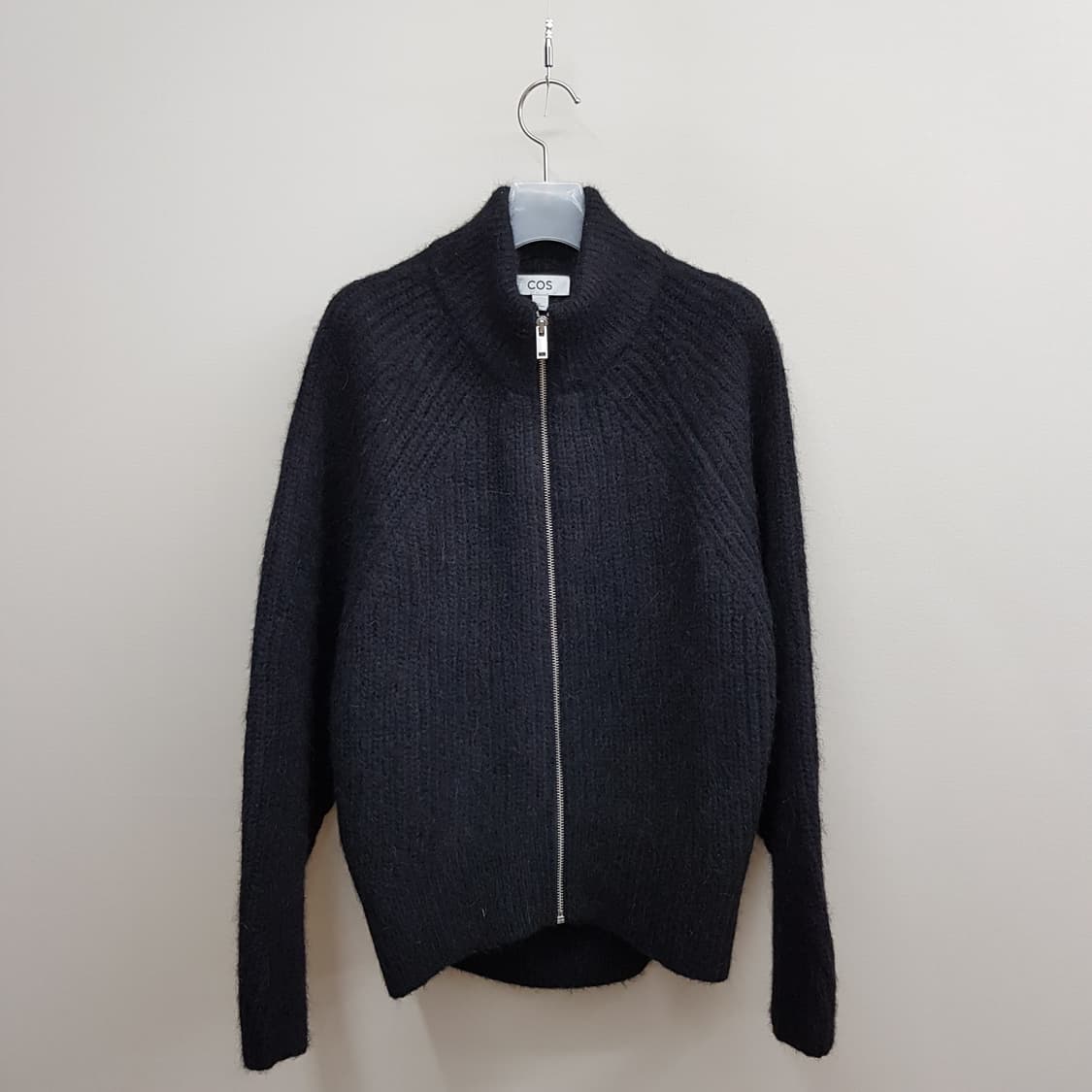 코스 COS 알파카 울 혼방 하이넥 집업 니트 자켓 XS사이즈 상품이미지1