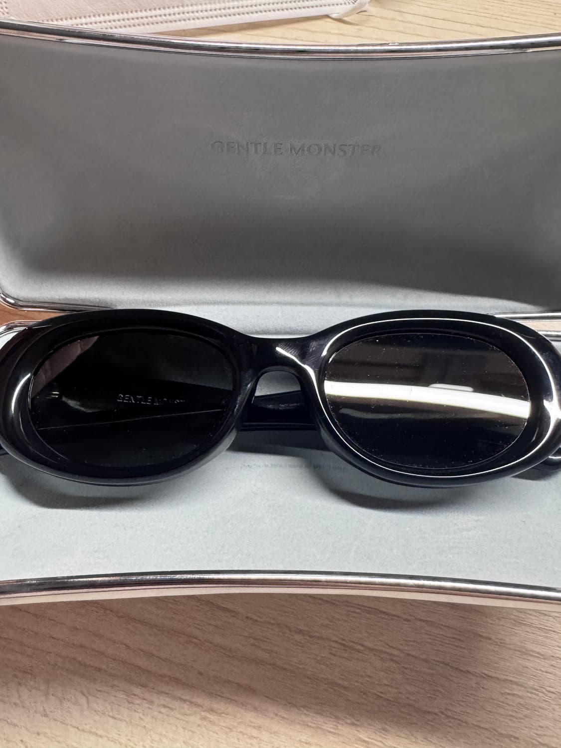 젠틀몬스터 이브 01 상품이미지1