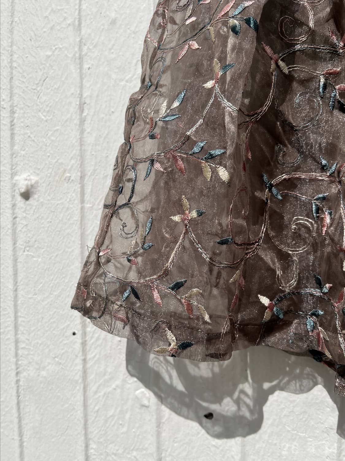 Sheer Floral Mesh Skirt 쉬어 플로럴 메쉬 스커트 상품이미지3