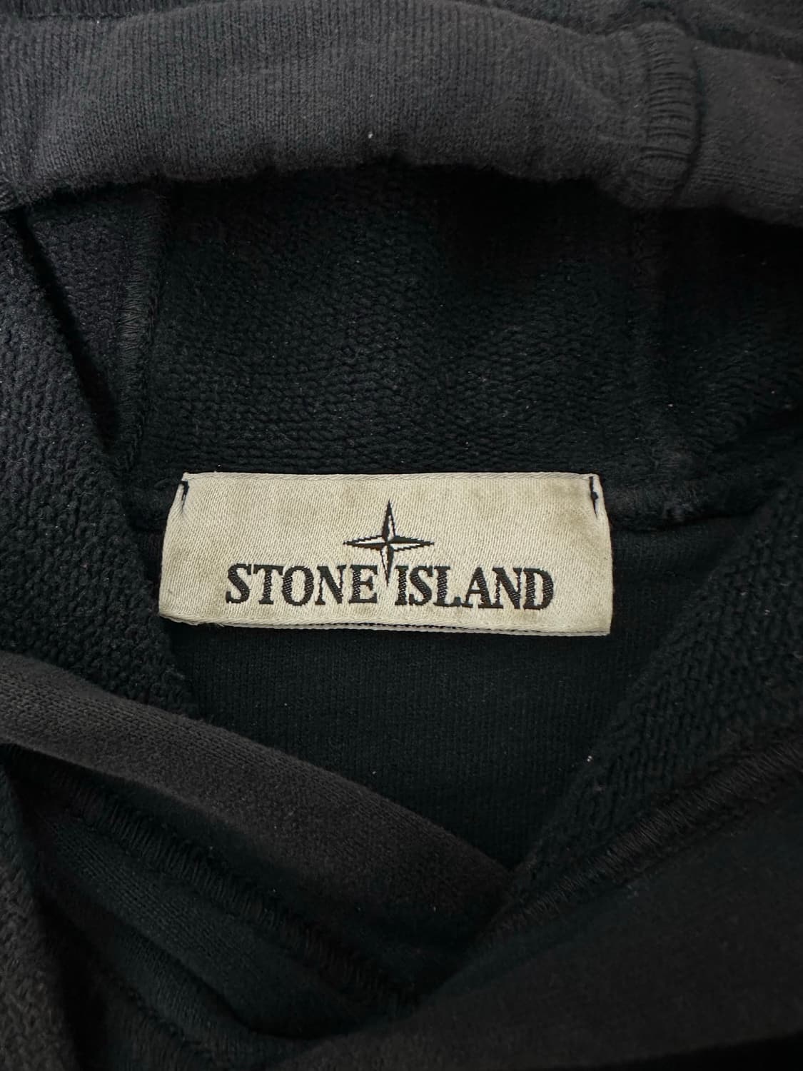 [21년식/정품] 스톤아일랜드 네이비 후드티 상품이미지2