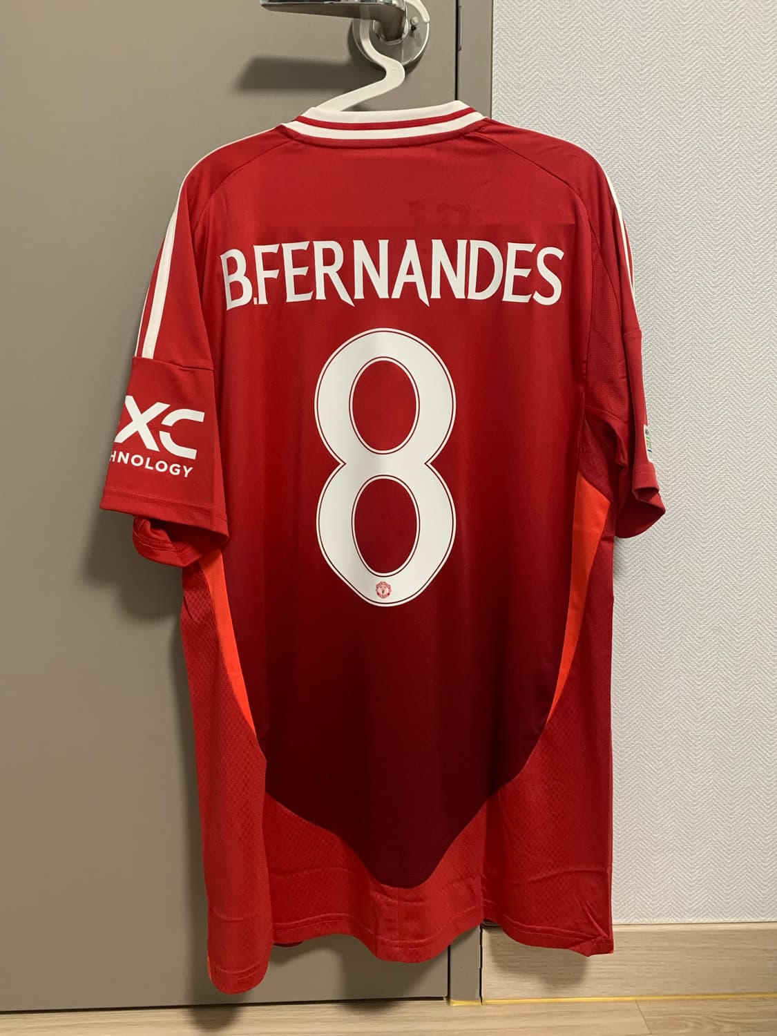 (새상품) 24-25 맨유 홈 유니폼 팝니다 상품이미지2